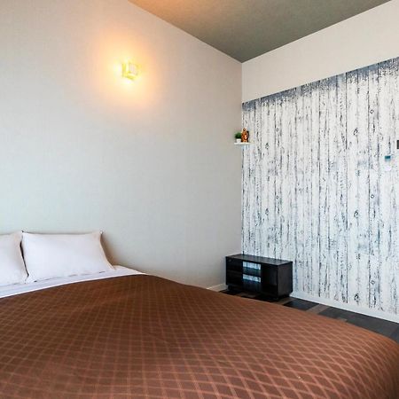 Morimori Land Aparthotel Ginowan Buitenkant foto